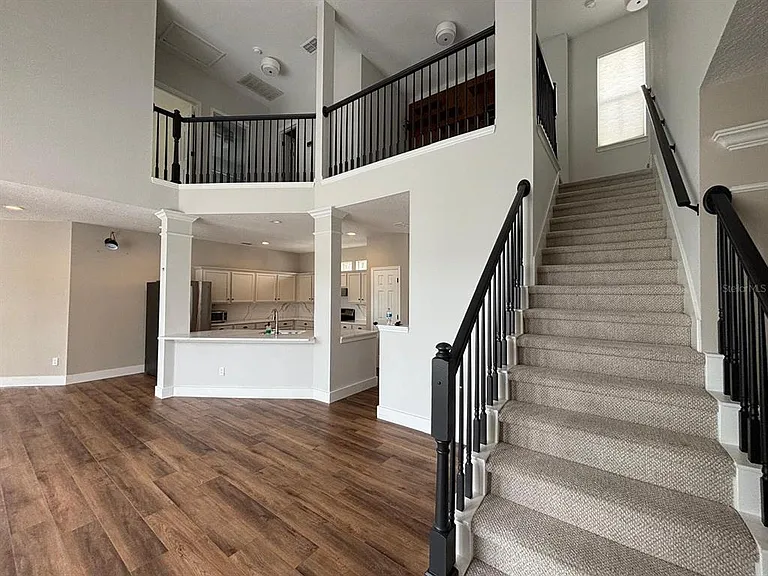 903 Yew Ct — Photo 13
