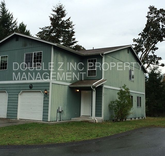 1st image of 242 166th St E