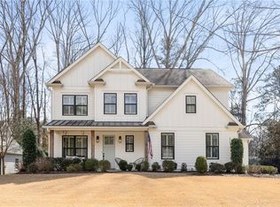 5638 Glenrich Dr, Dunwoody, GA 30338