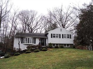 55 Colburn Dr, Poughkeepsie, NY 12603