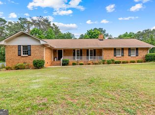 210 Cedar Trl, Jonesboro, GA 30238