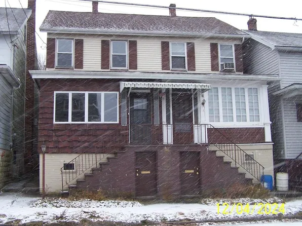 20 E Abbott St, Lansford, PA 18232