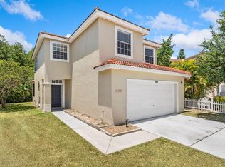 2401 Placetas Ct, Kissimmee, FL 34743