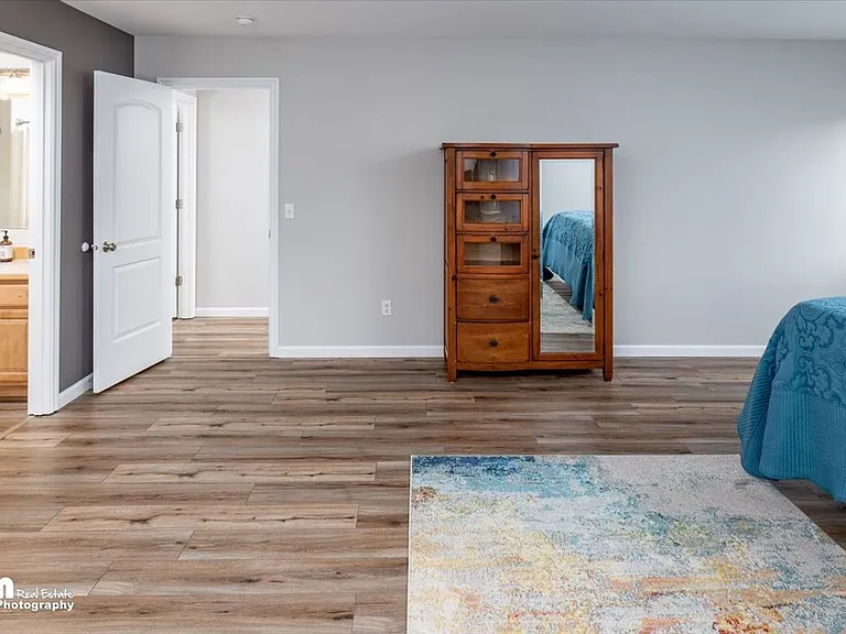 2895 S Avalon Cir — Photo 15