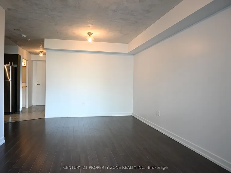 816 Lansdowne Ave #425 — Photo 14