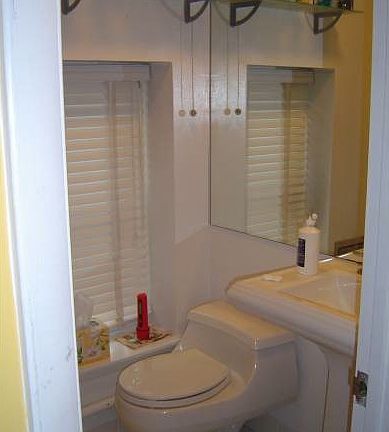 4th image of 2110-12 South St #21124