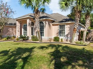 1908 Rue La Fontaine, Navarre, FL 32566