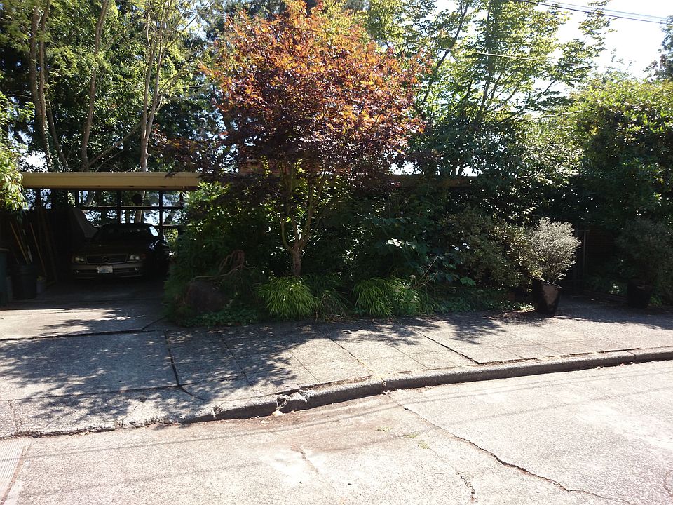 2nd image of 310 Randolph Ave