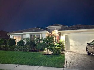 13227 Alhambra Lake Cir, Delray Beach, FL 33446