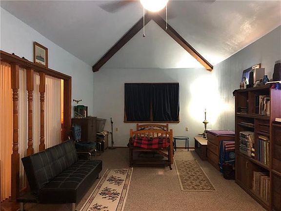 5th image of 1305 High Chaparral Dr