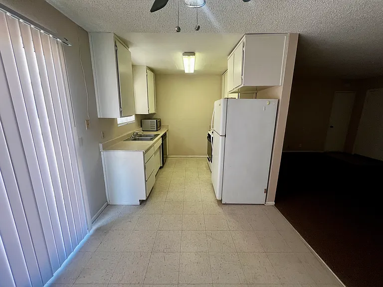 73451 Sun Valley Dr #D — Photo 10