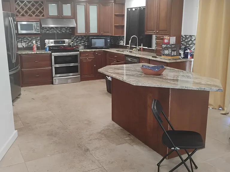 4202 Henderson Blvd SE — Photo 6