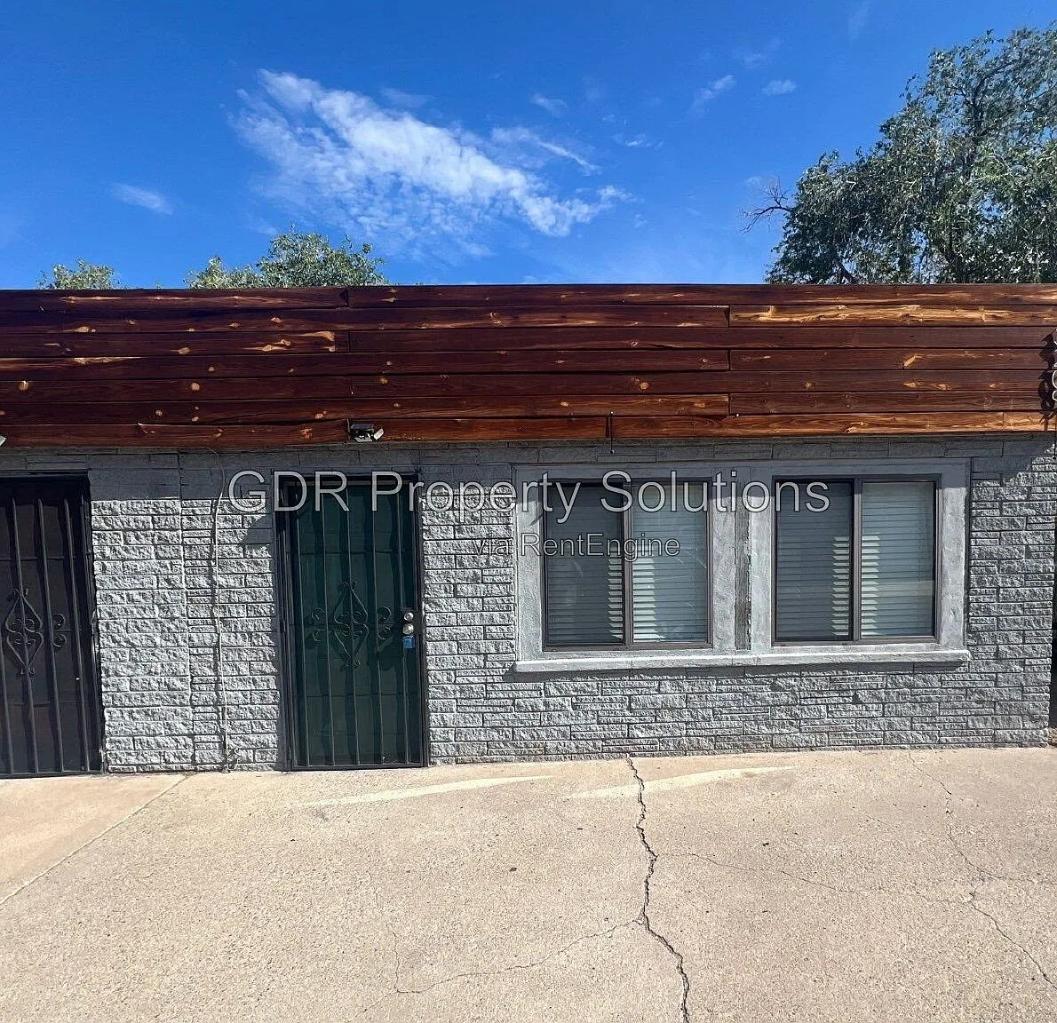 Studio, 1.0 bath, 500 sqft, $975 — Photo 1