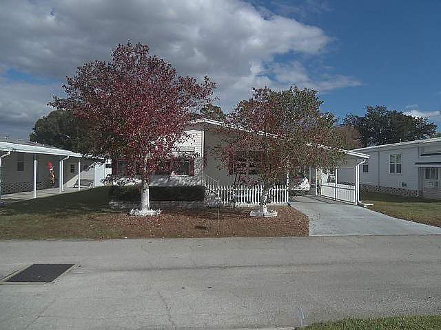 1st image of 533 Squire Ln