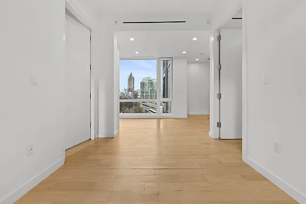 Rented by Doorway NYC, LLC | media 17