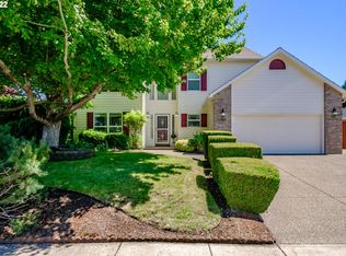 463 Crater Dr S, Monmouth, OR 97361