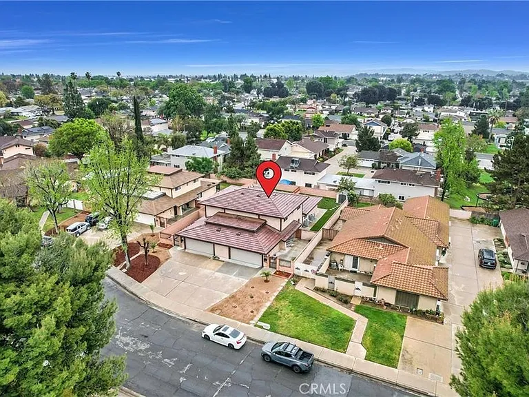 2644 Sycamore Dr — Photo 32