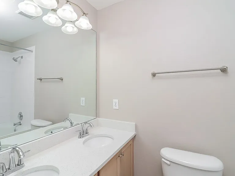 718 Reindeer Dr — Photo 12