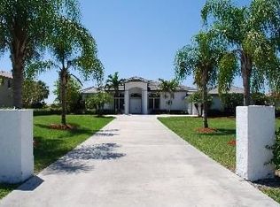 8808 S Kendale Cir, Lake Worth, FL 33467