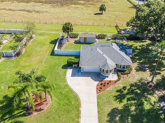 3rd image of 33510 Lake Myrtle Blvd