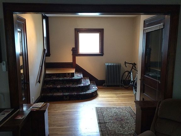 2nd image of 2828 Girard Ave S