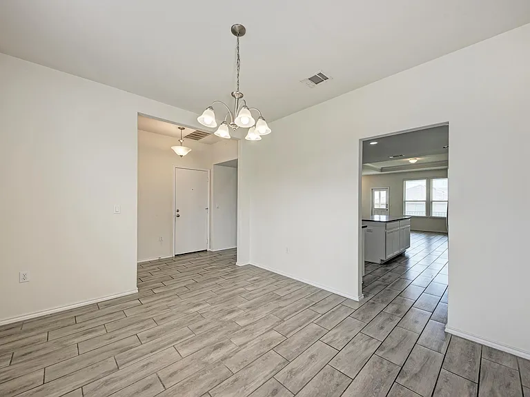 11809 Eragon Dr — Photo 6