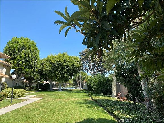 5th image of 10087 Decima Dr
