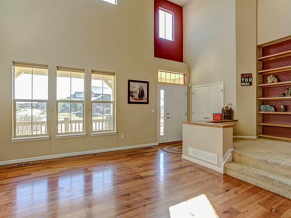 Sun-kissed Interior & Porch 