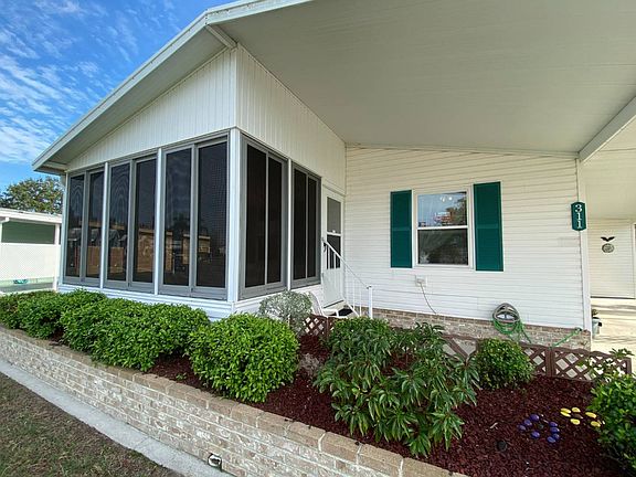 3rd image of 311 Bougainvillea Cir