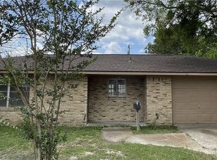 1913 E Wm J Bryan Pkwy, Bryan, TX 77803