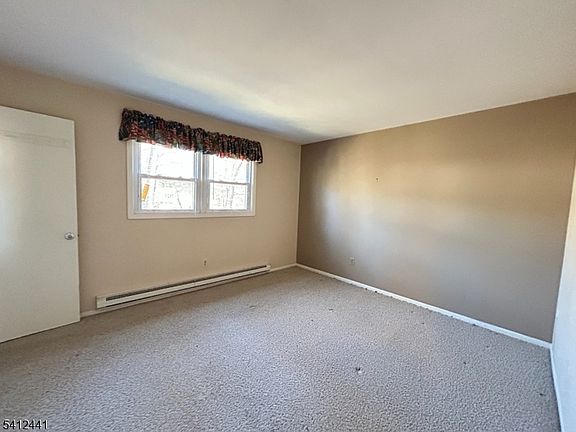 5th image of 11 Adelphi Trl