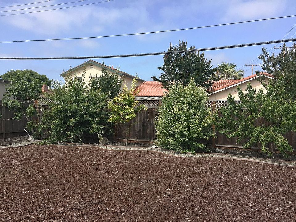 2nd image of 1816 Bowers Ave