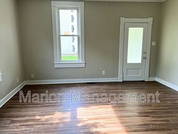 3rd image of 716 N Meridian St