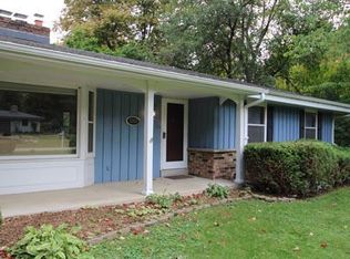 1200 S Parkway Dr, Brookfield, WI 53005