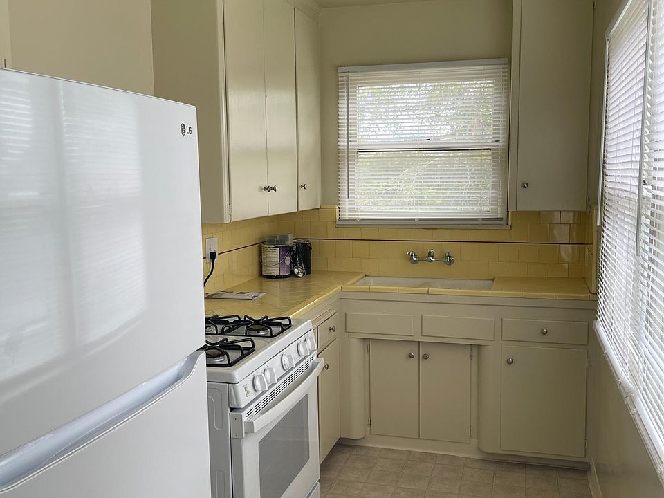 1st image of 4237 Edenhurst Ave #1-2