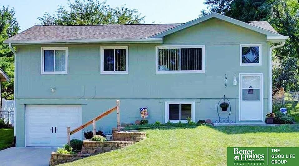 1st image of 13117 Grand Ave
