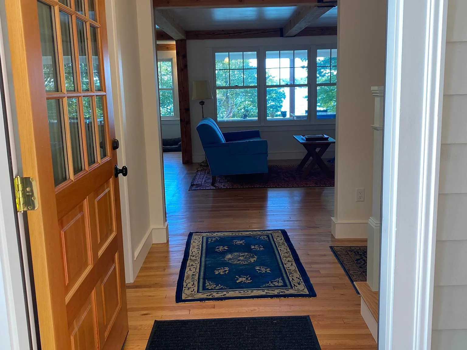 4 bed, 2.5 bath, 2916 sqft, $6,600 — Photo 2