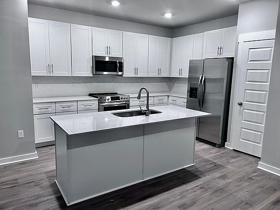 2nd image of 4520 Sardius Dr