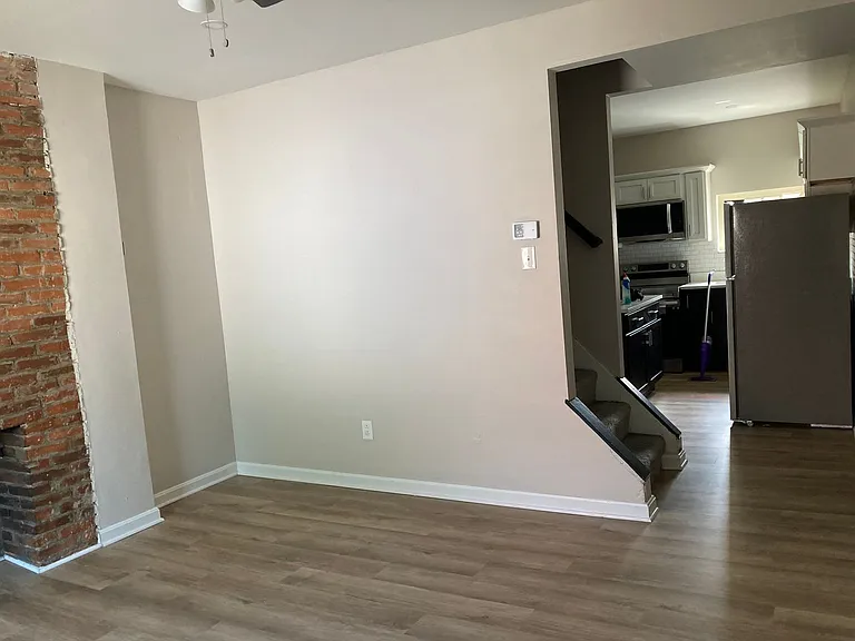 2BR/1BA Townhouse in Central Northside! September 1 Move in! — Photo 14