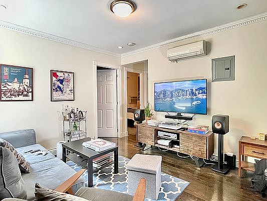 2nd image of 448 W 19th St #2EF