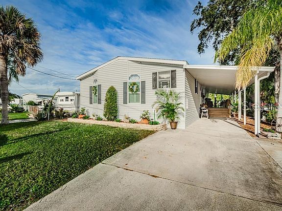 3rd image of 811 Riverview Ln #8