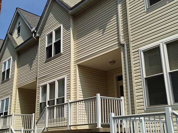 3rd image of 1313 Lee St E APT 307