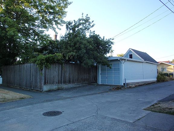 garage
