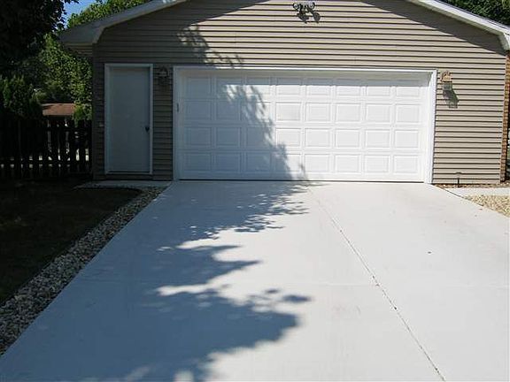 5th image of 2903 Hanover Dr