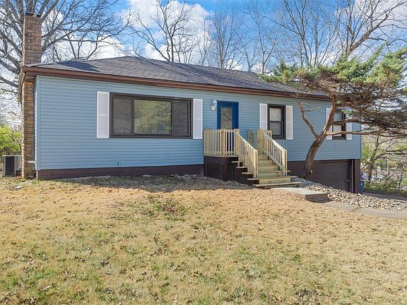 3rd image of 202 Wedge Dr