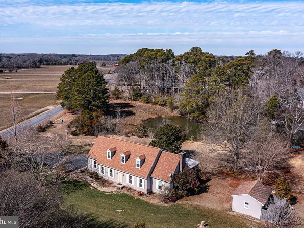 357 Harveys Neck Rd, Heathsville, VA 22473