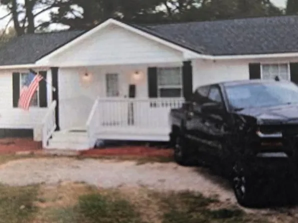 505 S Poplar St, Spring Hope, NC 27882