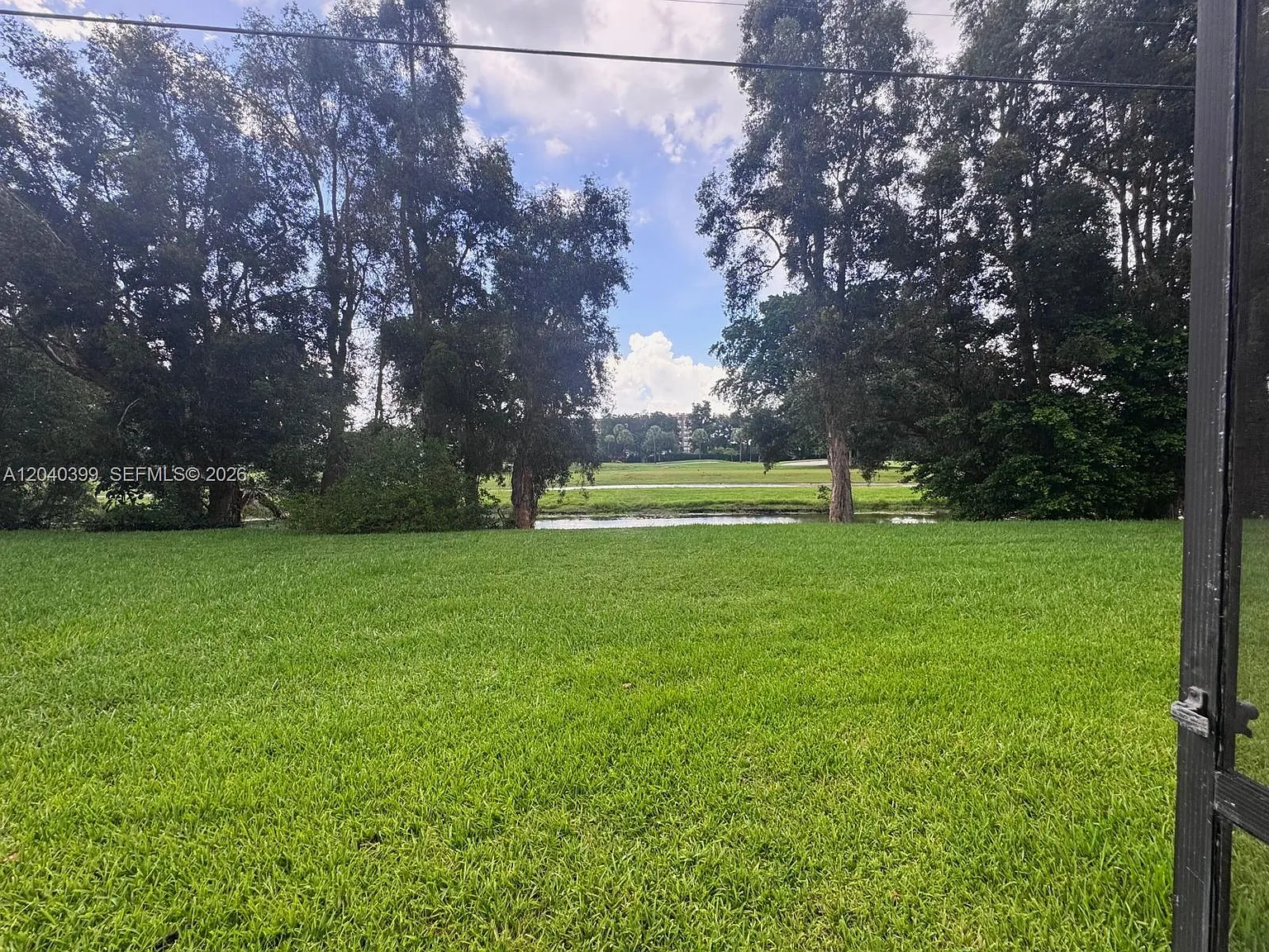 Fairview At Pembroke Poin — Photo 2