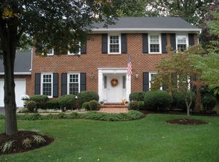 1816 Saint Boniface St, Vienna, VA 22182