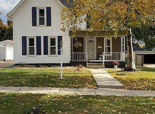 324 S Cottage St, Kewanee, IL 61443